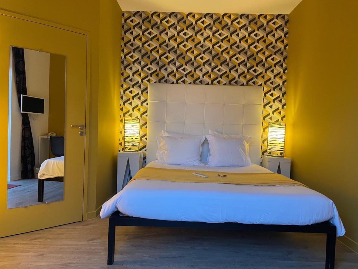 Hotel Mirano Биариц Екстериор снимка