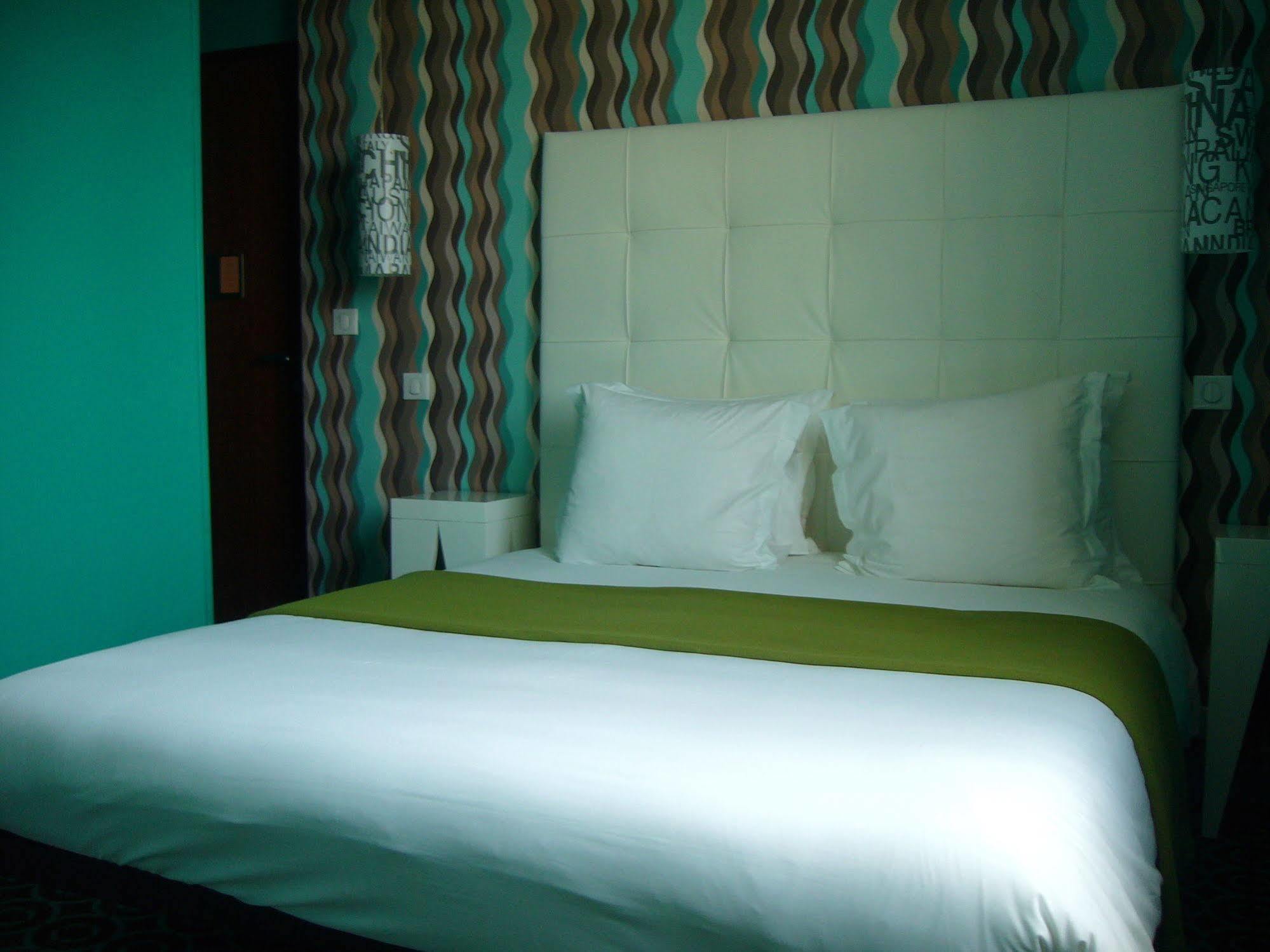 Hotel Mirano Биариц Екстериор снимка