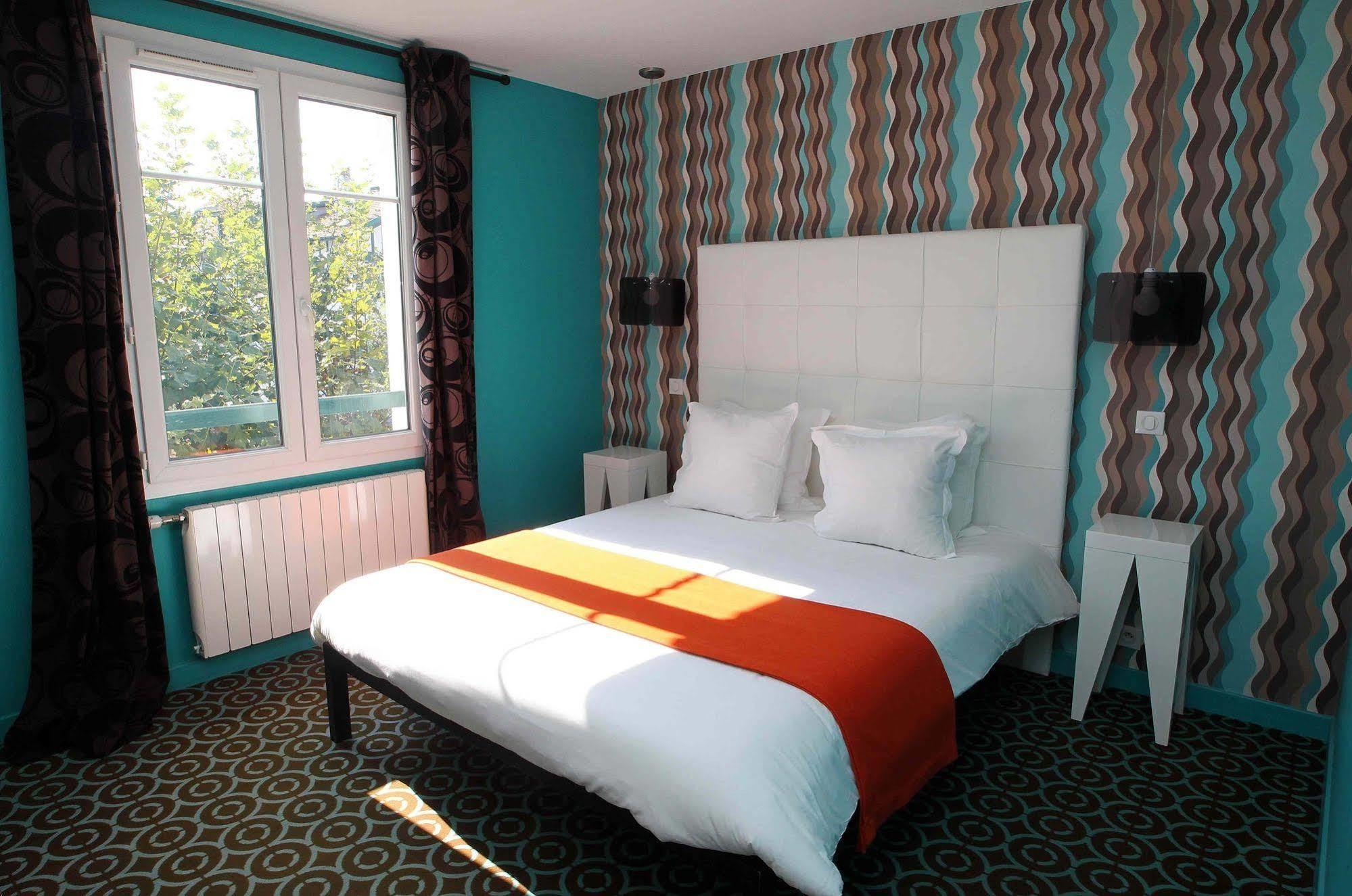 Hotel Mirano Биариц Екстериор снимка